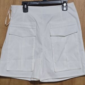 MISSGUIDED WHITE WOMEN FASHION SHORT